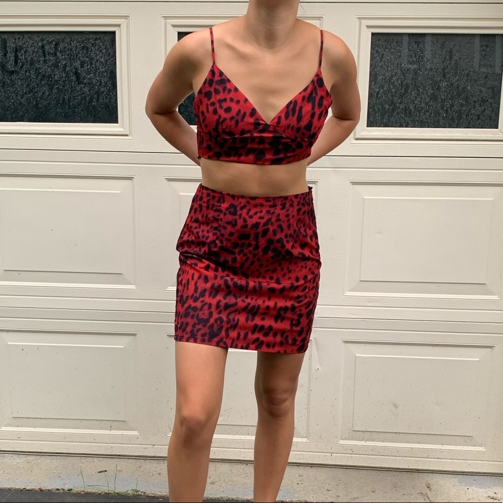REVOLVE 2 piece set worn once